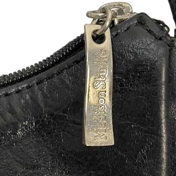 Madison Studio Leather Shoulder Bag Women's Black Pockets Retro Lined Zip - Picture 8 of 15